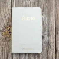 BIBLE SEGOND 21 COMPACTE "PREMIUM STYLE" SOUPLE TOILE BLANCHE NACREE AVEC ONGLETS TRANCHES DOREES